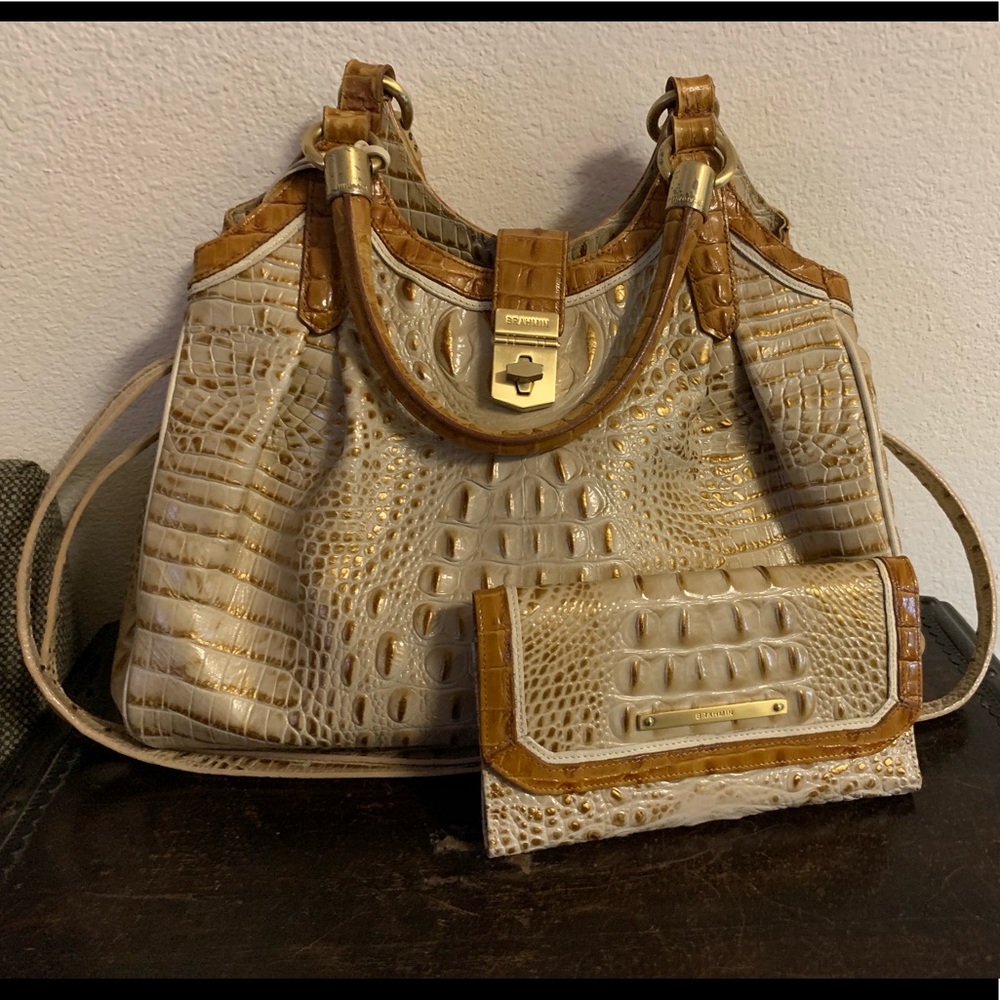 Brahmin and matching wallet
